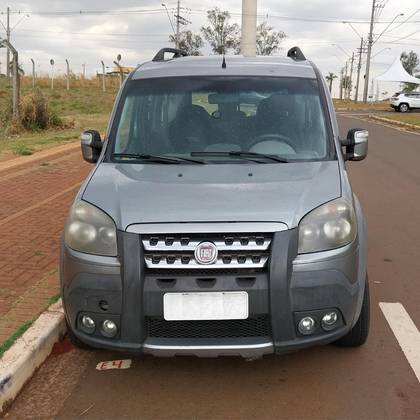 FIAT DOBLÒ 1.8 MPI ADVENTURE 16V FLEX 4P MANUAL